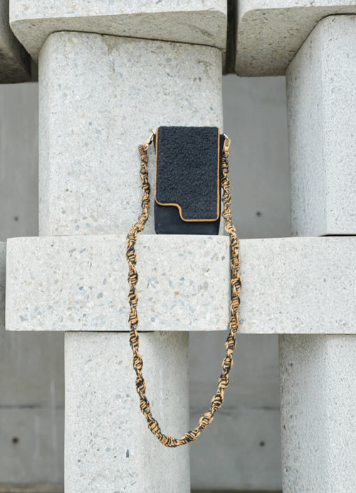 The Culture Bag Black Camel